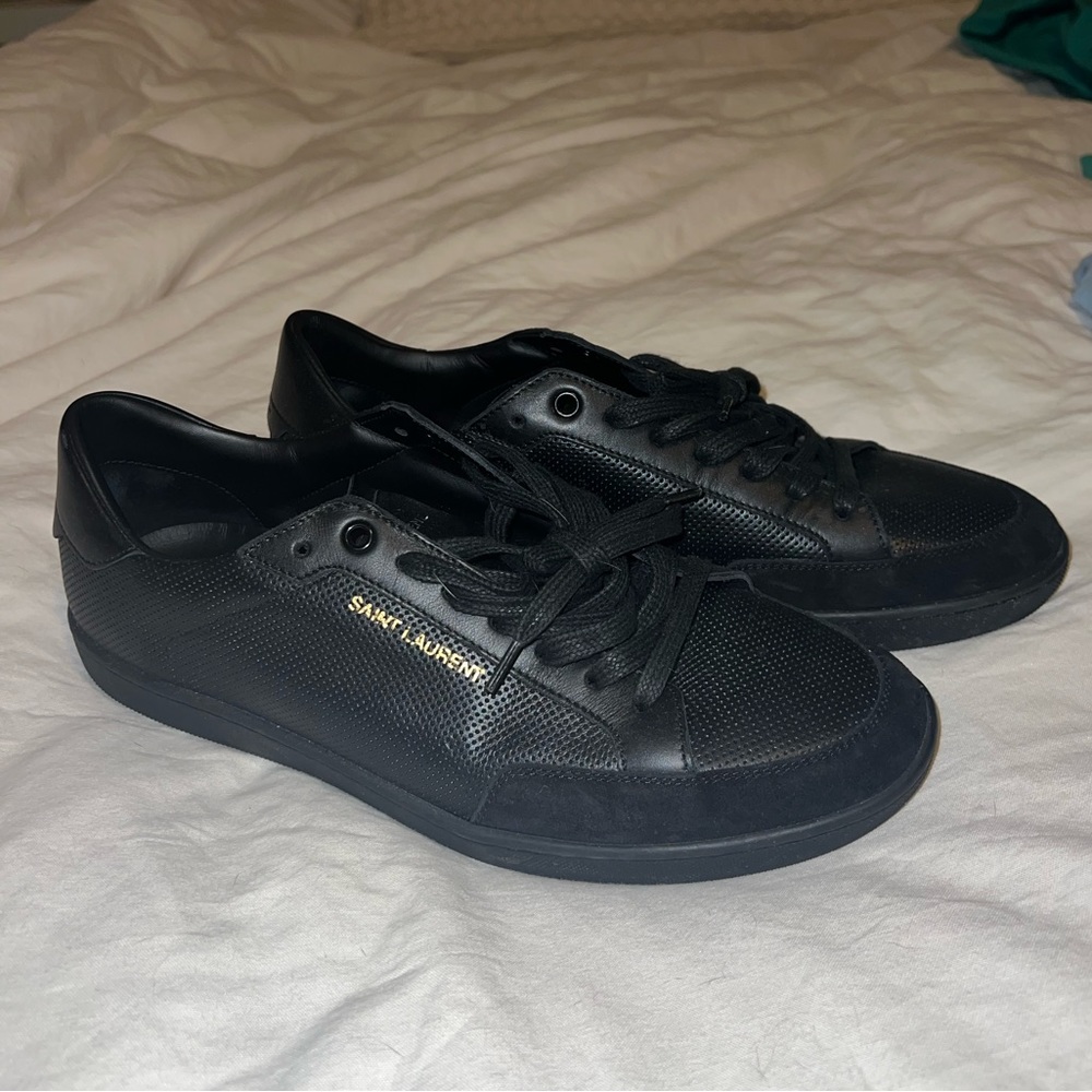 Saint Laurent Court Classic SL/10 Perforated